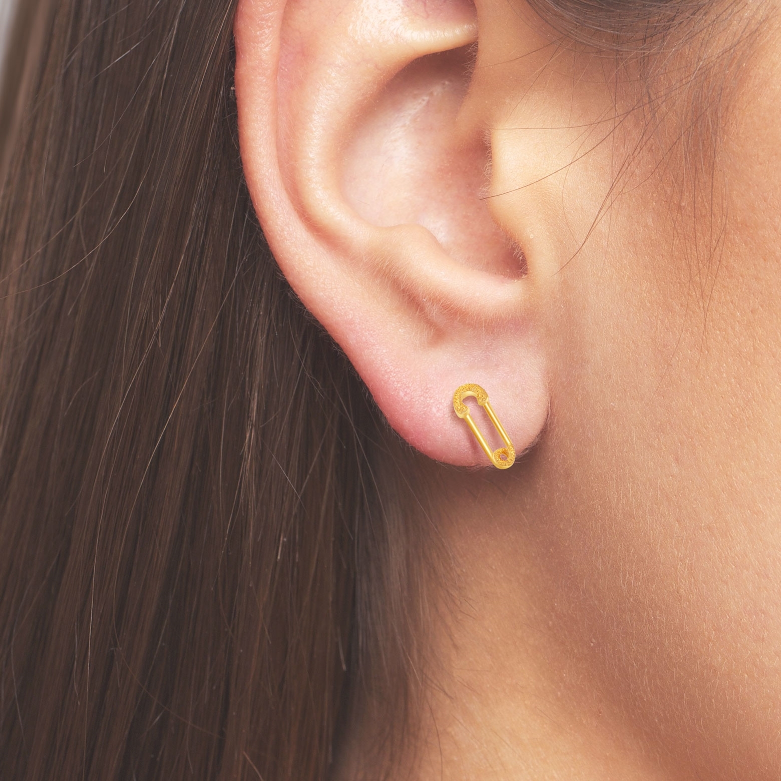 Malabar Women's 22K (916) Gold Ruby Precia Stud earrings - eR322666 price  in UAE | Amazon UAE | kanbkam