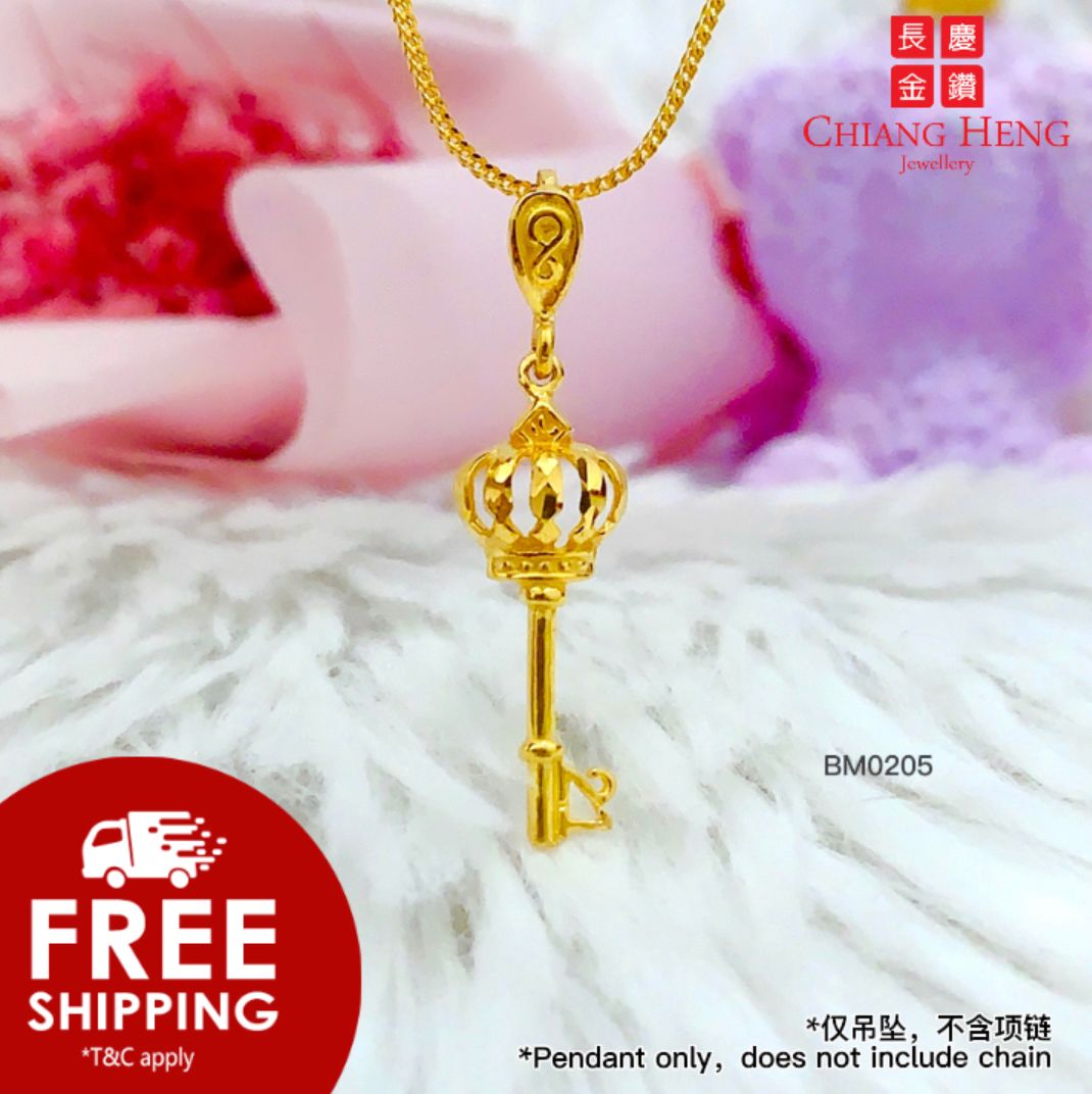 Crown deals key necklace